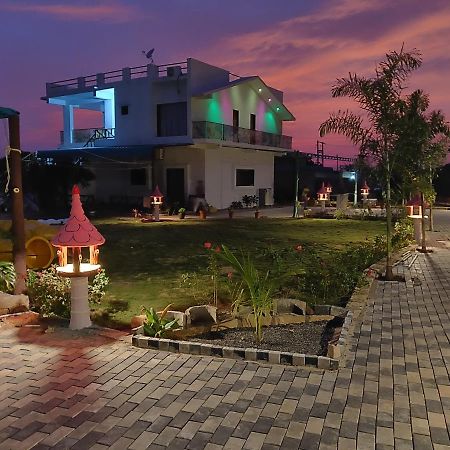 Houbara Resort Sasan Gir Luaran gambar