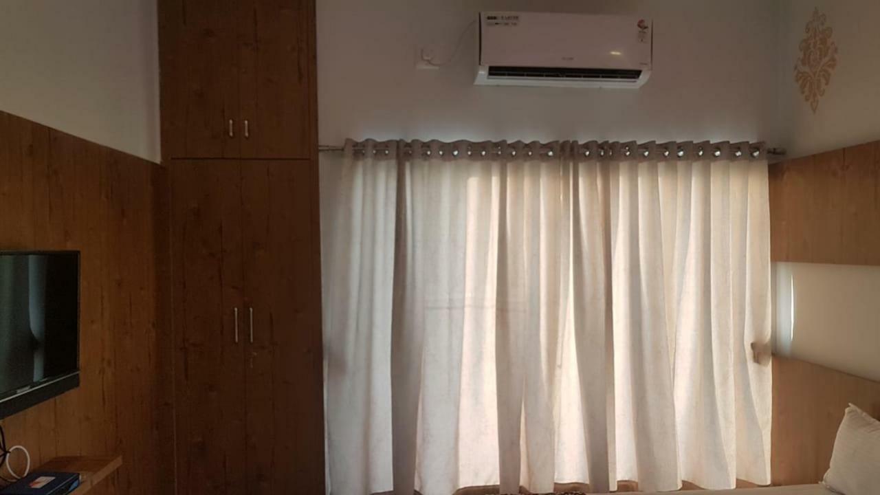Houbara Resort Sasan Gir Luaran gambar